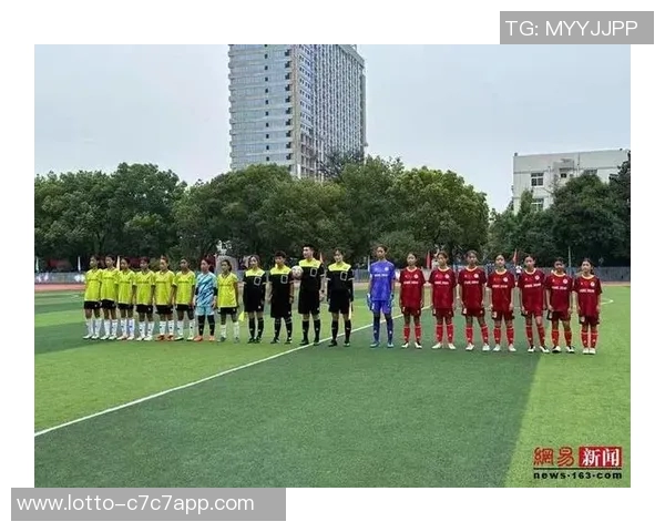 太原理工大学足球队奋勇拼搏展现青春风采助力校园文化建设 太原理工大学足球队奋勇拼搏展现青春风采助力校园文化建设